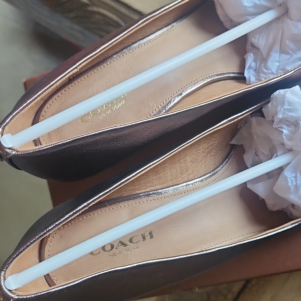 🌷Coach Rosey Bronze Women's Heels - Picture 5 of 10